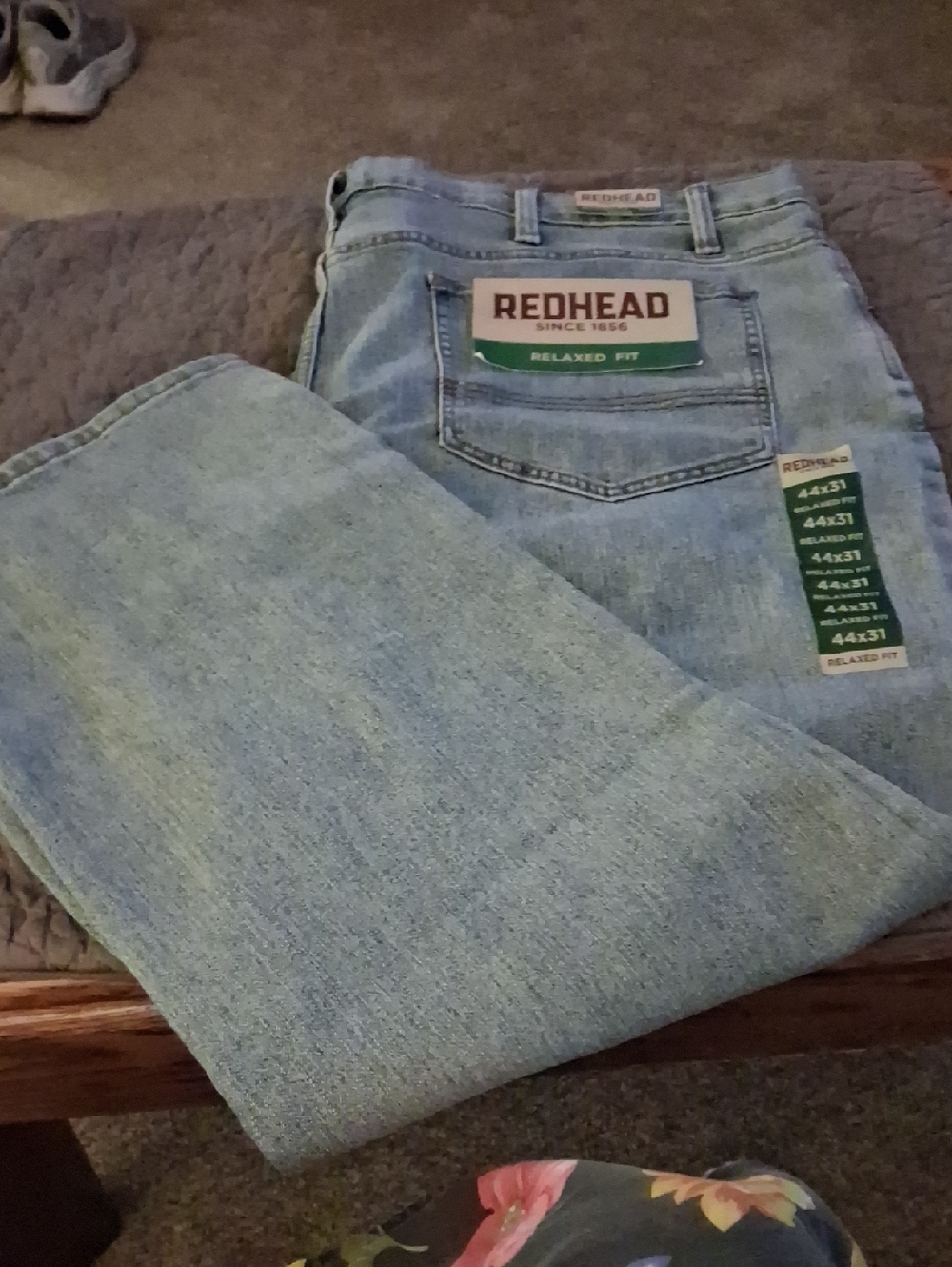RedHead Men's Relaxed Fit Light Wash Denim Jeans Sz 44/31